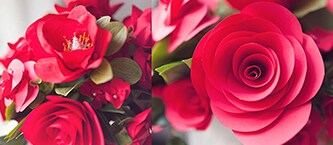 Spiralförmige Papierrosen
